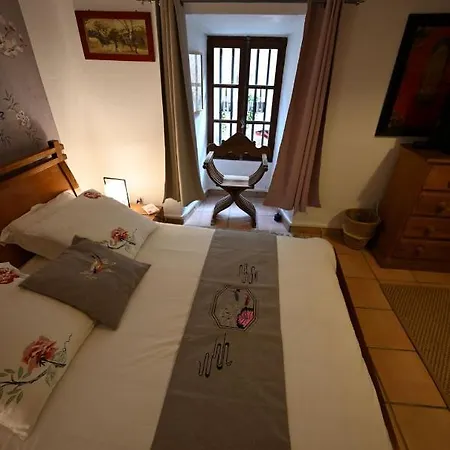 게스트하우스 Le Couvent Cote Jardin 3*